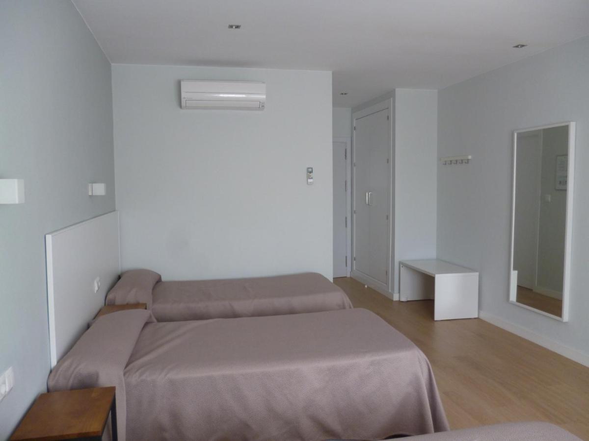 Hostal Las Cumbres Conil De La Frontera Esterno foto
