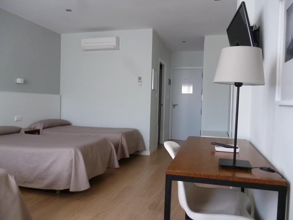 Hostal Las Cumbres Conil De La Frontera Esterno foto