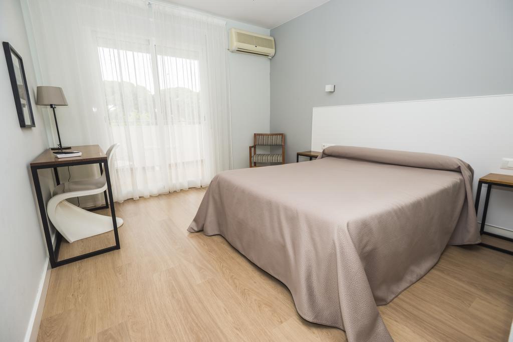 Hostal Las Cumbres Conil De La Frontera Esterno foto