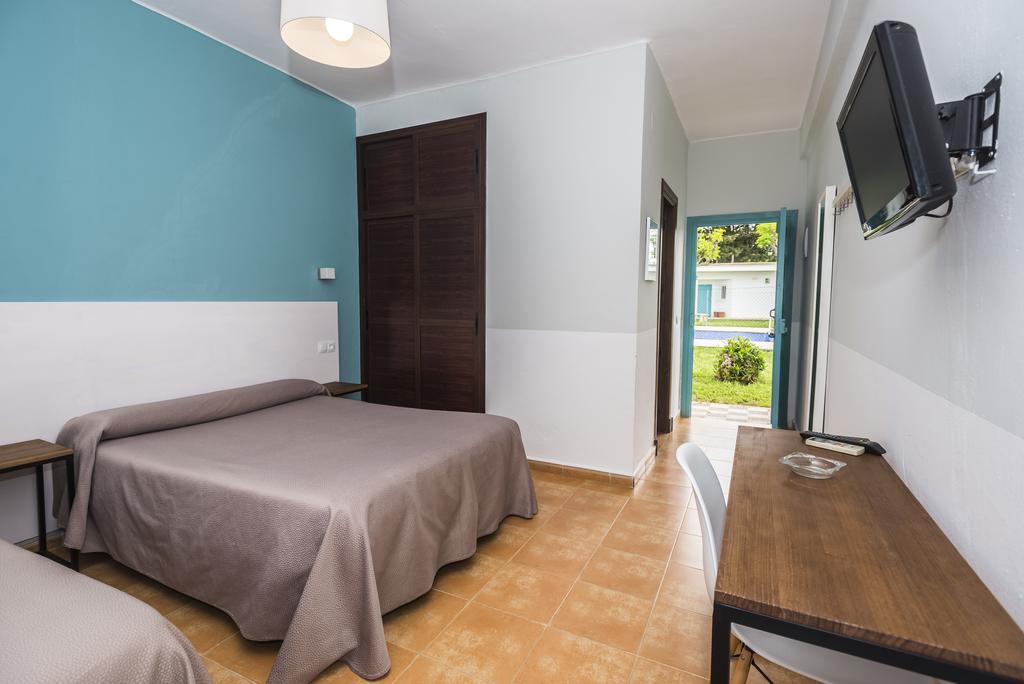 Hostal Las Cumbres Conil De La Frontera Esterno foto