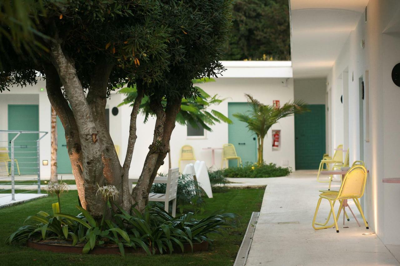 Hostal Las Cumbres Conil De La Frontera Esterno foto