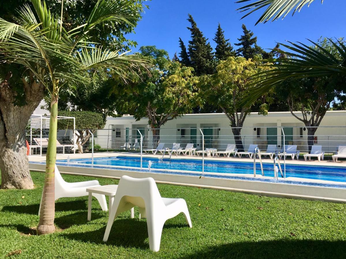 Hostal Las Cumbres Conil De La Frontera Esterno foto