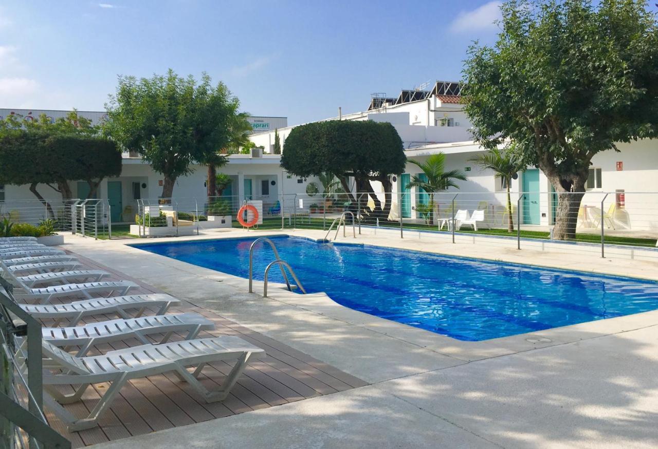 Hostal Las Cumbres Conil De La Frontera Esterno foto